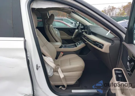 2022 Lincoln Aviator Standard z USA, uszkodzony, nr VIN 5LM5J6XC2NGL19168